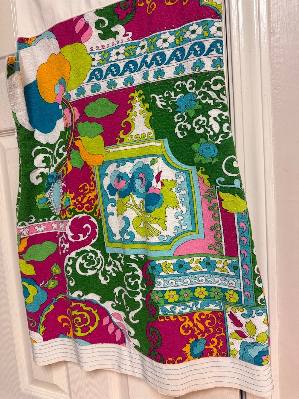 Vintage Laundry by Shelli Segal White & Multicolor Floral Print Shift Dress - Picture 8 of 10